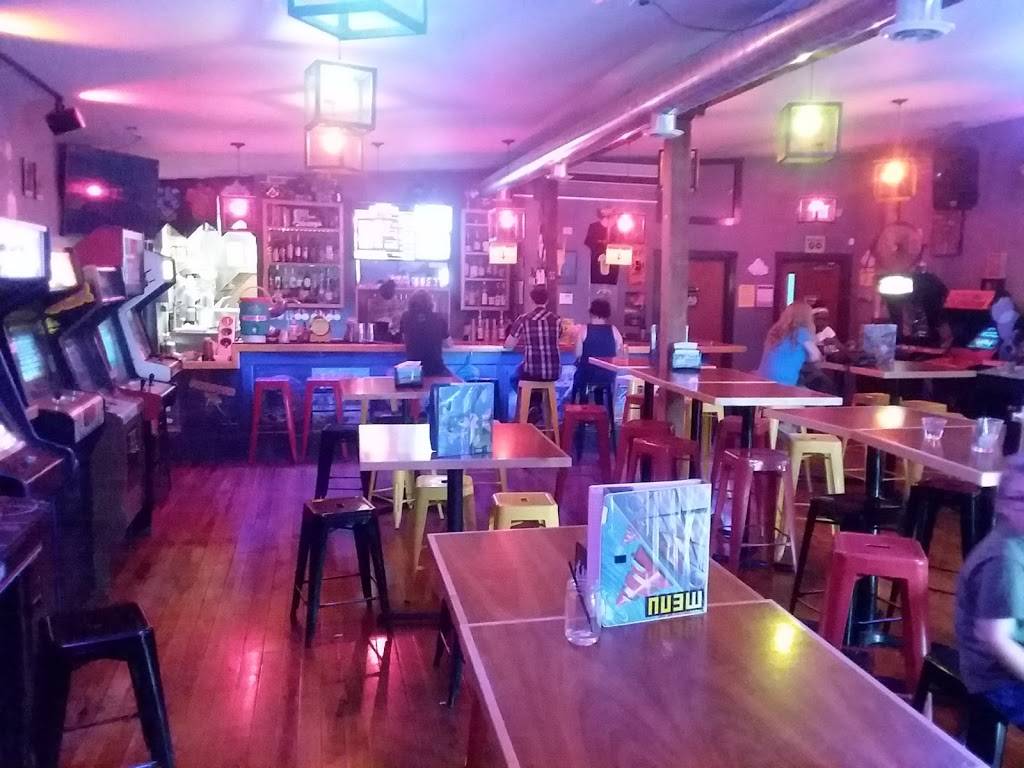 The Quarters | restaurant | 8 Railroad St, Hadley, MA 01035, USA | 4134294263 OR +1 413-429-4263