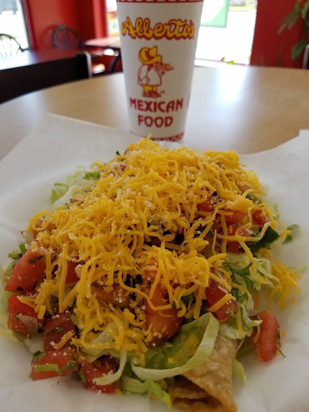Albertos Mexican Food | restaurant | 2546, 2546, 850 N Mountain Ave, Ontario, CA 91762, USA | 9099830564 OR +1 909-983-0564