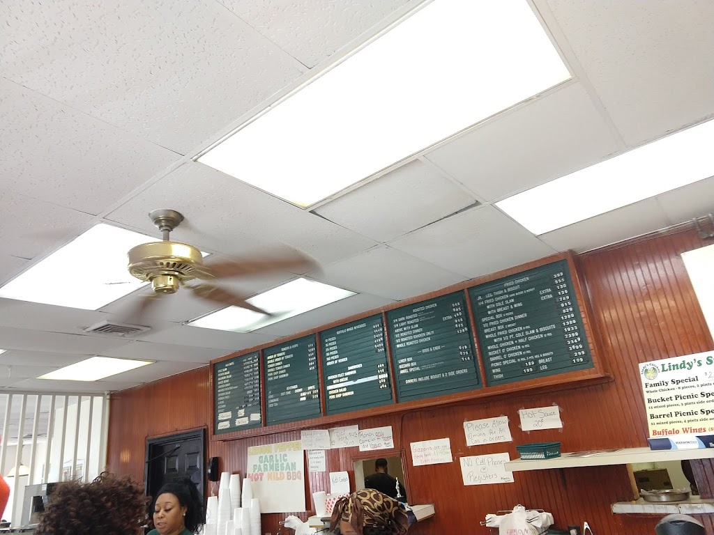 Lindys Fried Chicken Inc | restaurant | 2785 S Monroe St, Tallahassee, FL 32301, USA | 8508786700 OR +1 850-878-6700