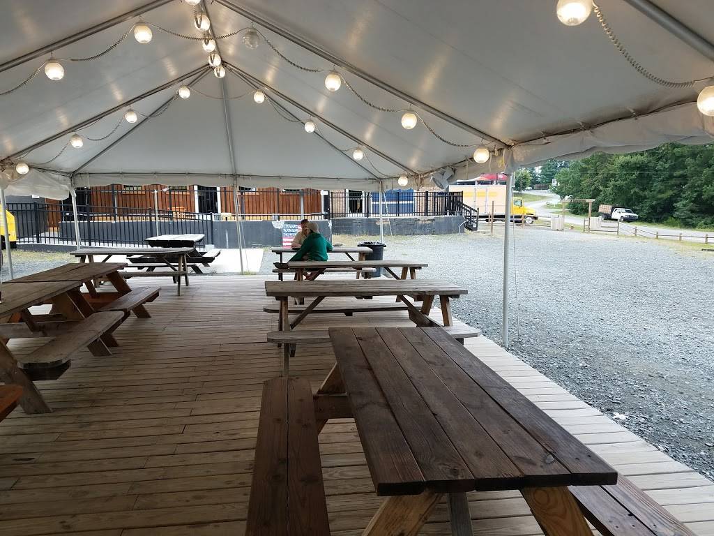 Lonerider Brewing Company | restaurant | 8816 Gulf Ct #100, Raleigh, NC 27617, USA | 9194428004 OR +1 919-442-8004