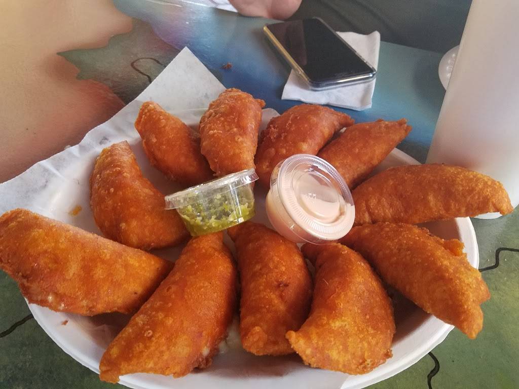 Mariscos El 30 | restaurant | 1300 W Houston Ave, Visalia, CA 93291, USA | 5598025289 OR +1 559-802-5289