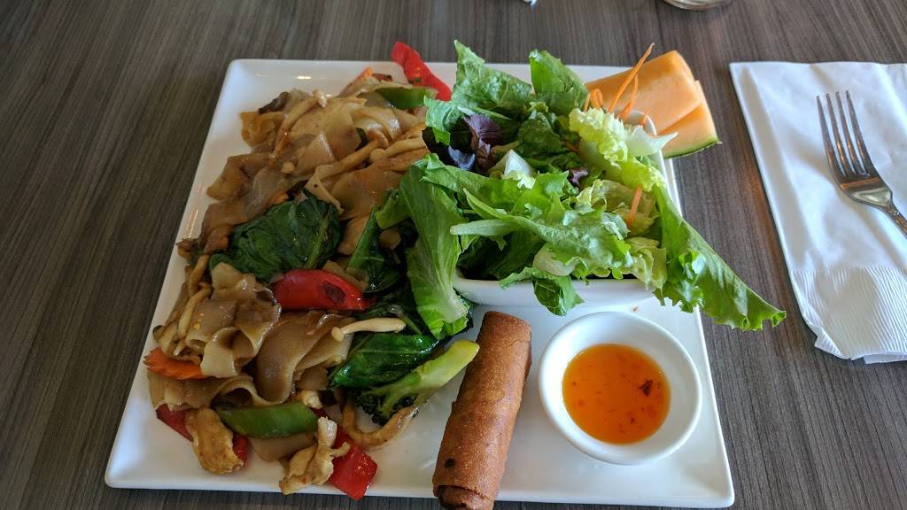 Supannee House of Thai Restaurant & Catering | restaurant | 2907 Shelter Island Dr #110, San Diego, CA 92106, USA | 6197958424 OR +1 619-795-8424