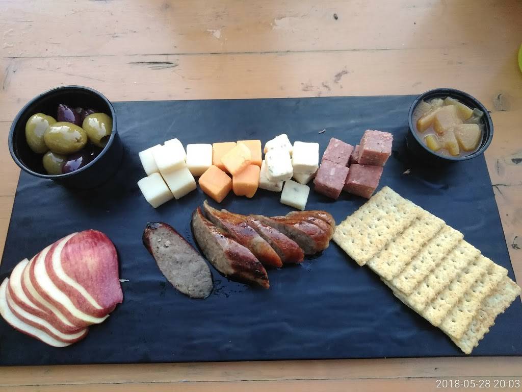 South Shore Terrace Kitchen & Beer Garden | restaurant | 2900 S Shore Dr, Milwaukee, WI 53207, USA | 4142578005 OR +1 414-257-8005