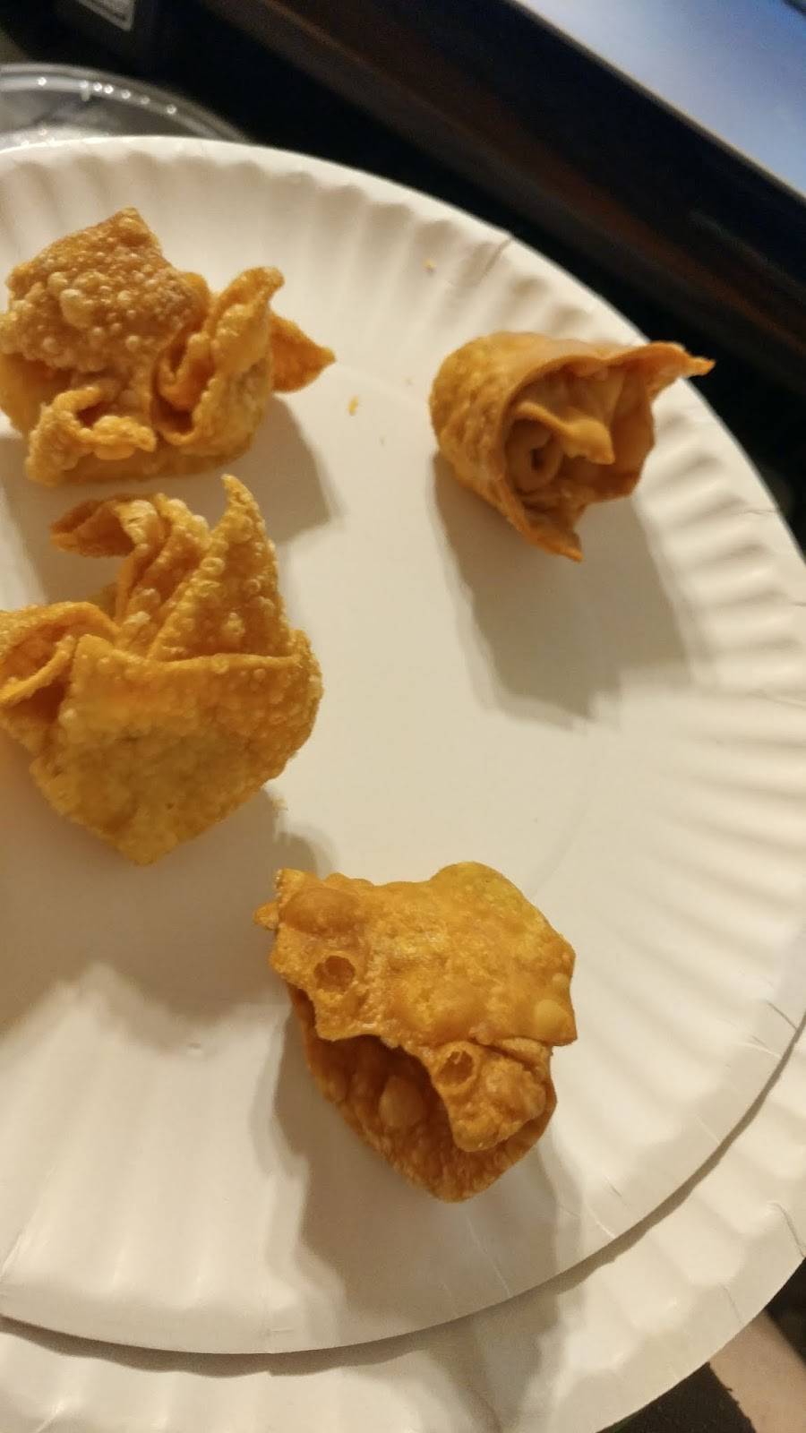 Great Wall | restaurant | 1432 Locust St #200, Davenport, IA 52804, USA | 5633238802 OR +1 563-323-8802