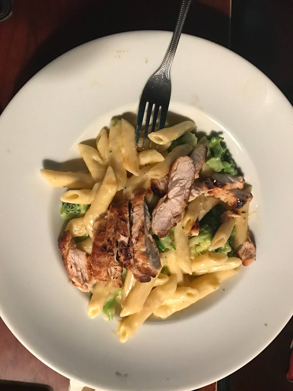 Ruby Tuesday | restaurant | 201 Commerce Dr, Elizabethtown, KY 42701, USA | 2707691513 OR +1 270-769-1513