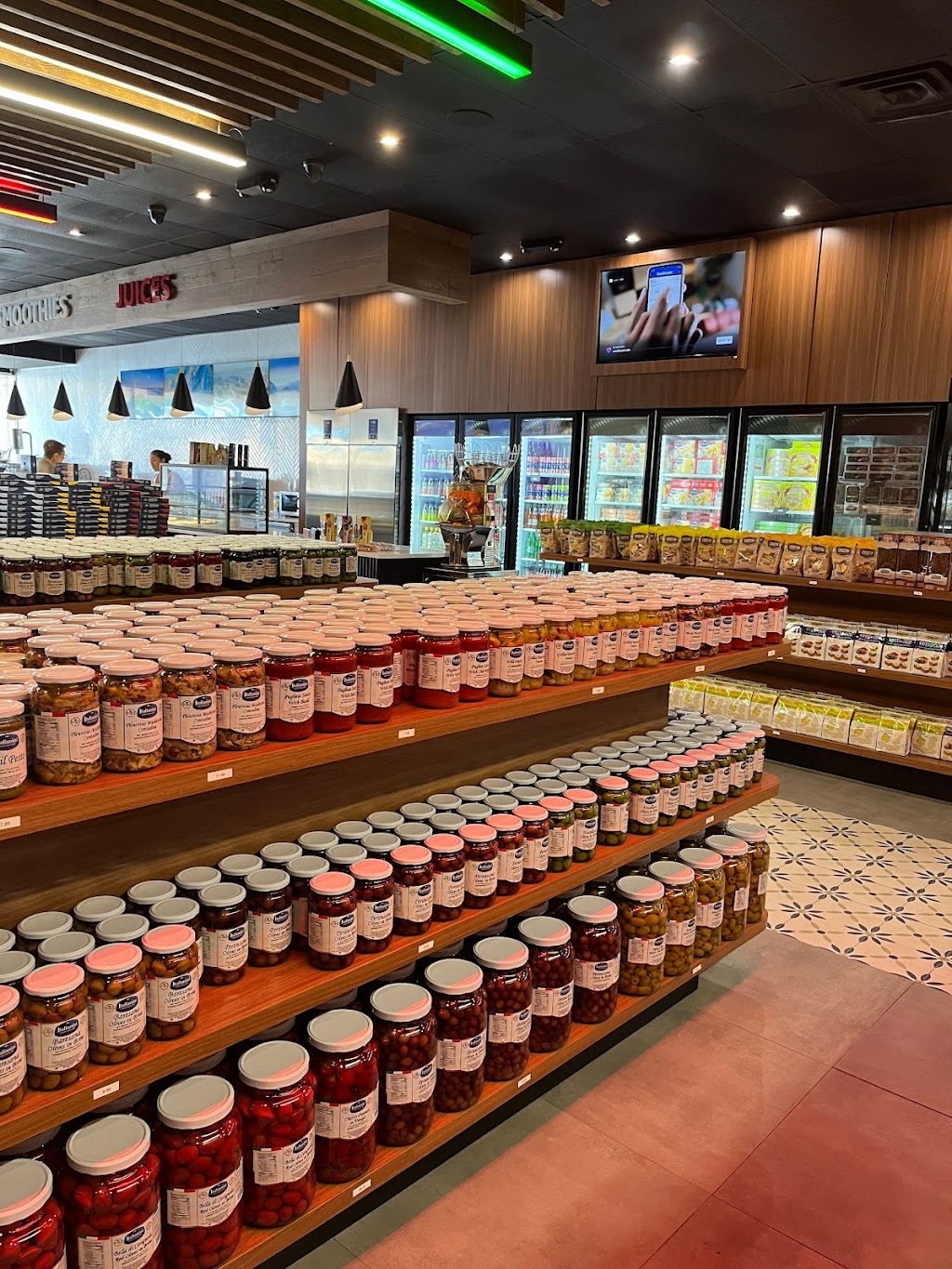 Italianini | restaurant | 18220 Collins Ave, Sunny Isles Beach, FL 33160, USA | 7547048957 OR +1 754-704-8957