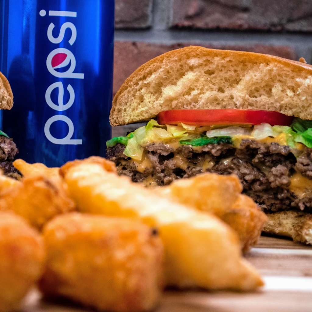 Swamp Dogs | restaurant | 17660 GA-40, Kingsland, GA 31548, USA | 9125523644 OR +1 912-552-3644