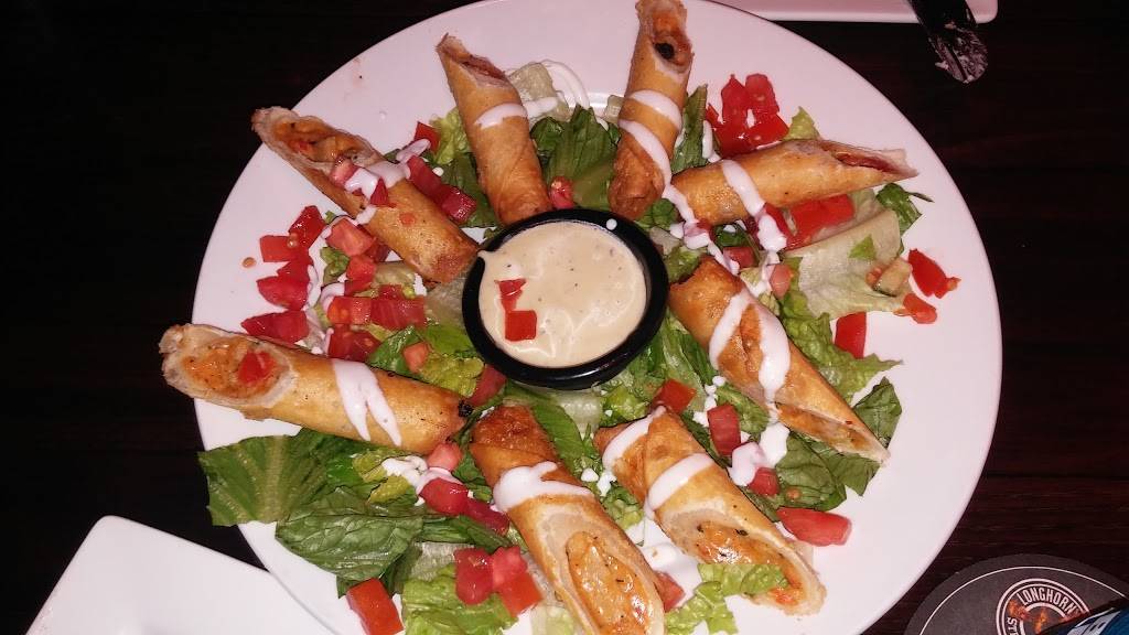 LongHorn Steakhouse | meal takeaway | 7439 San Pedro Ave, San Antonio, TX 78216, USA | 2103485724 OR +1 210-348-5724