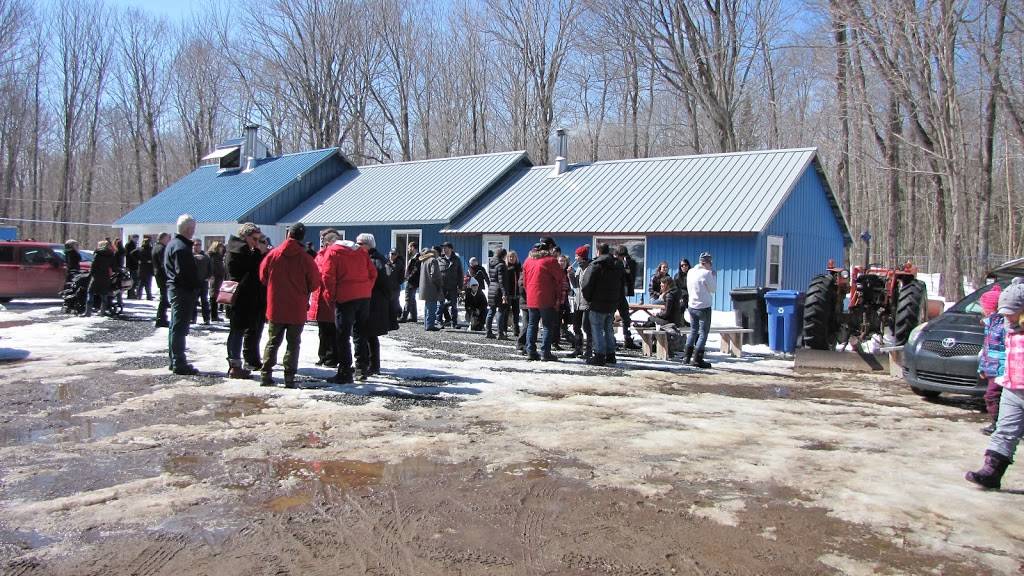 Sucrerie du moulin | restaurant | 4911 Route Lamothe, Notre-Dame-du-Mont-Carmel, QC G0X 3J0, Canada | 8195379567 OR +1 819-537-9567