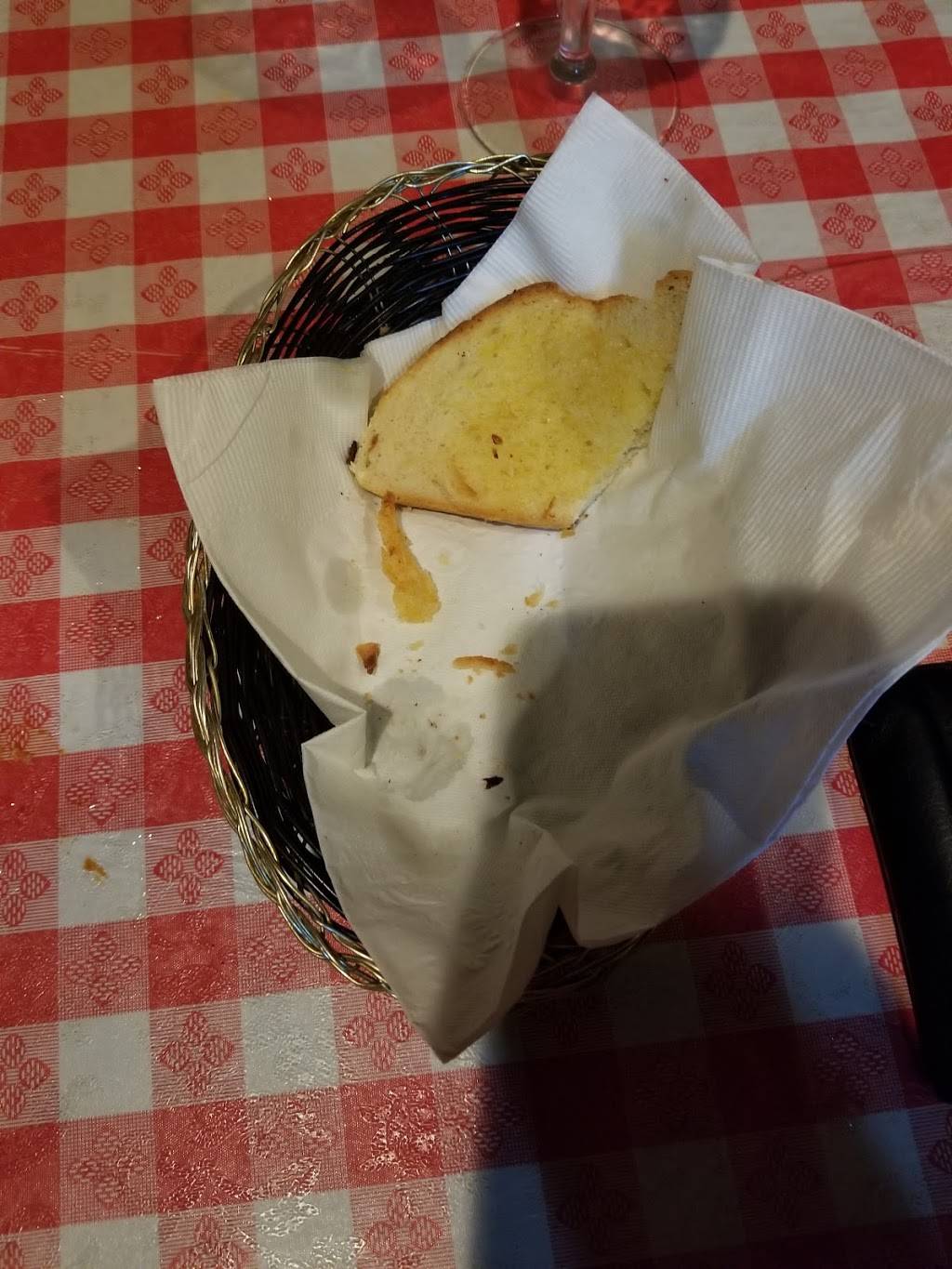 Smeraldos | night club | 701 Gallatin Pike N, Madison, TN 37115, USA | 6158656533 OR +1 615-865-6533