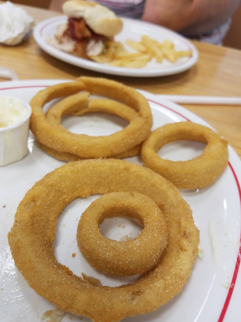 Frischs Big Boy | restaurant | 1181 Stone Dr, Harrison, OH 45030, USA | 5133675777 OR +1 513-367-5777