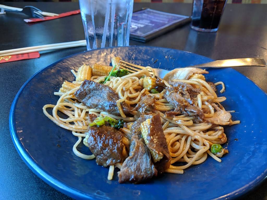 HuHot Mongolian Grill | restaurant | 110 N Wisconsin Dells Pkwy, Lake Delton, WI 53940, USA | 6082530775 OR +1 608-253-0775