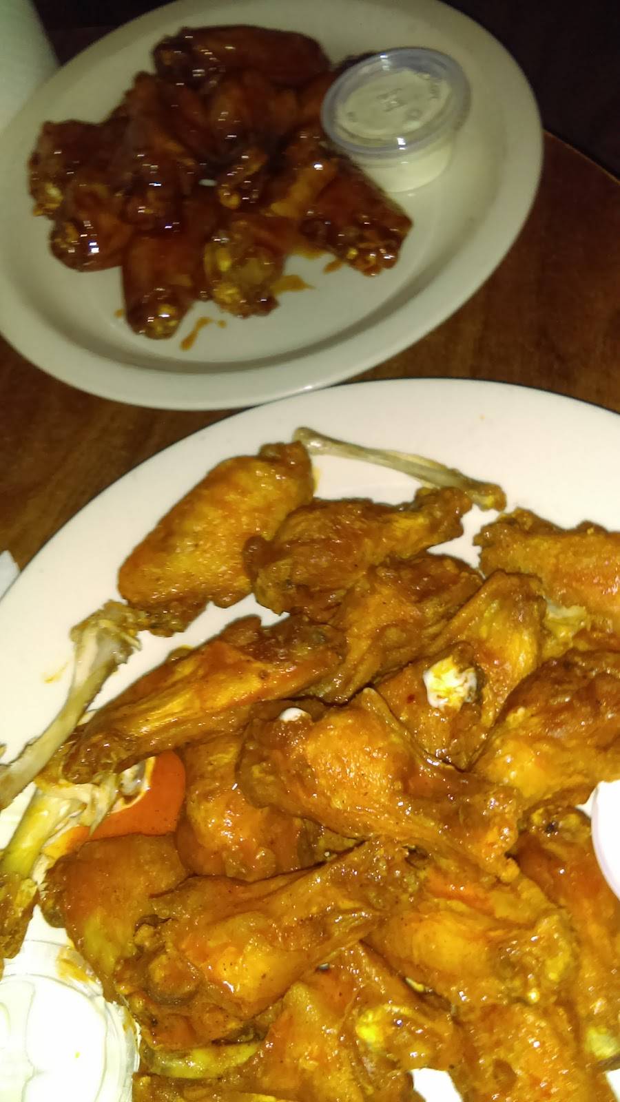 Blue Chips Sports Pub & Grill | restaurant | 7815 Montvue Rd NW, Knoxville, TN 37919, USA | 8656901763 OR +1 865-690-1763