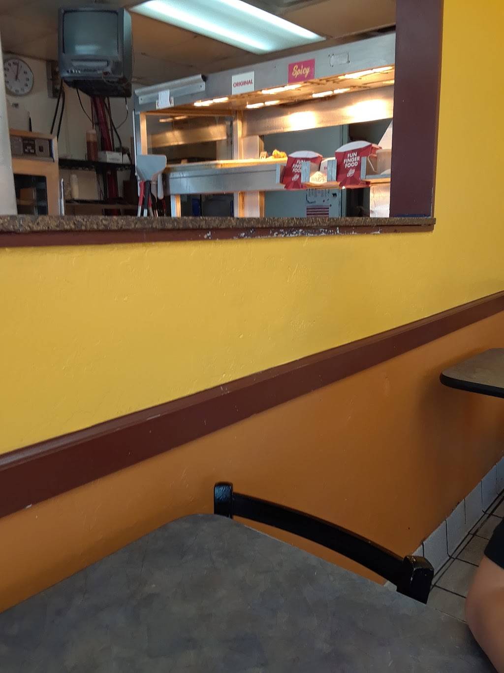 Churchs Chicken | restaurant | 7090 E Golf Links Rd, Tucson, AZ 85730, USA | 5207904801 OR +1 520-790-4801