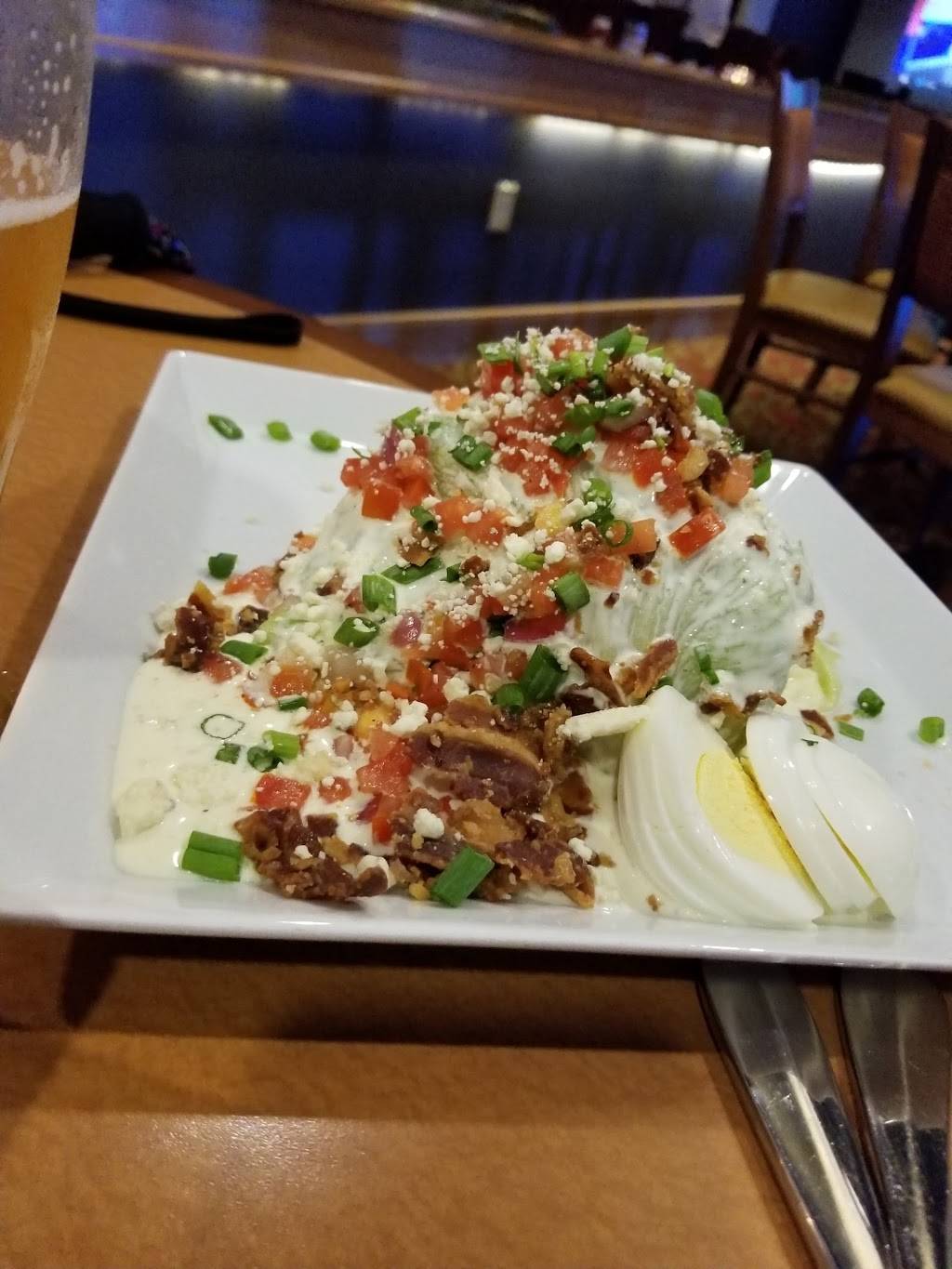 Oakes Sports Bar & Grill | restaurant | 7111 Washington Ave, Racine, WI 53406, USA | 2628860971 OR +1 262-886-0971