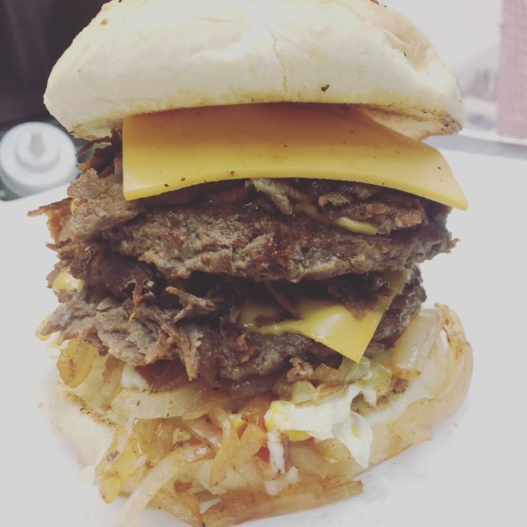 Sharks Fish & Chicken | restaurant | 855 W 87th St, Chicago, IL 60620, USA | 7739943110 OR +1 773-994-3110