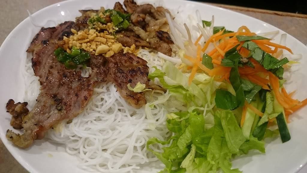 Jasmine Garden Restaurant Pho Vuon Lai | restaurant | 250 Alton Towers Cir, Scarborough, ON M1V 5P5, Canada | 6473515533 OR +1 647-351-5533