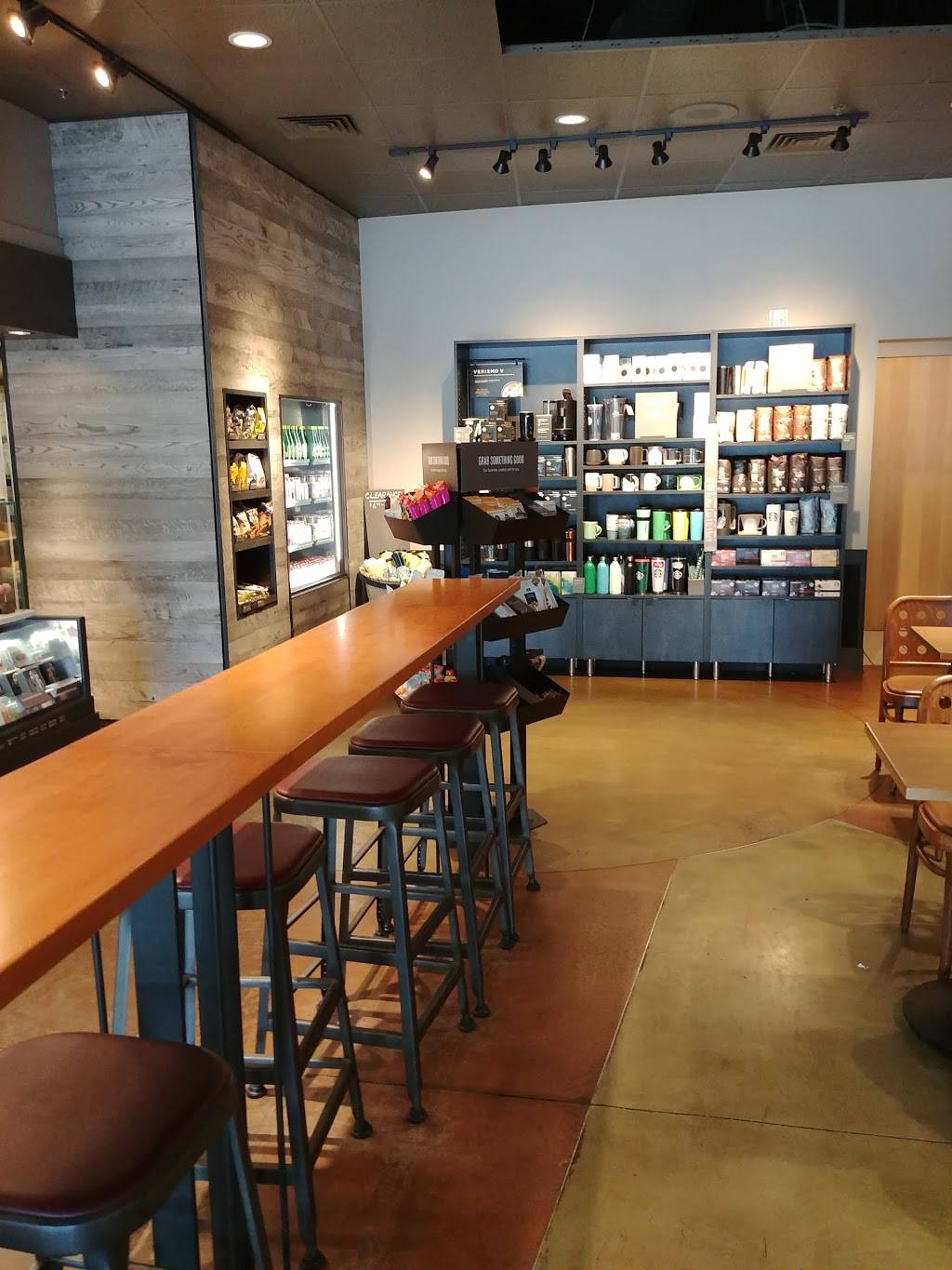 Starbucks | cafe | 4566 Klahanie Dr SE, Issaquah, WA 98029, USA | 4253921768 OR +1 425-392-1768