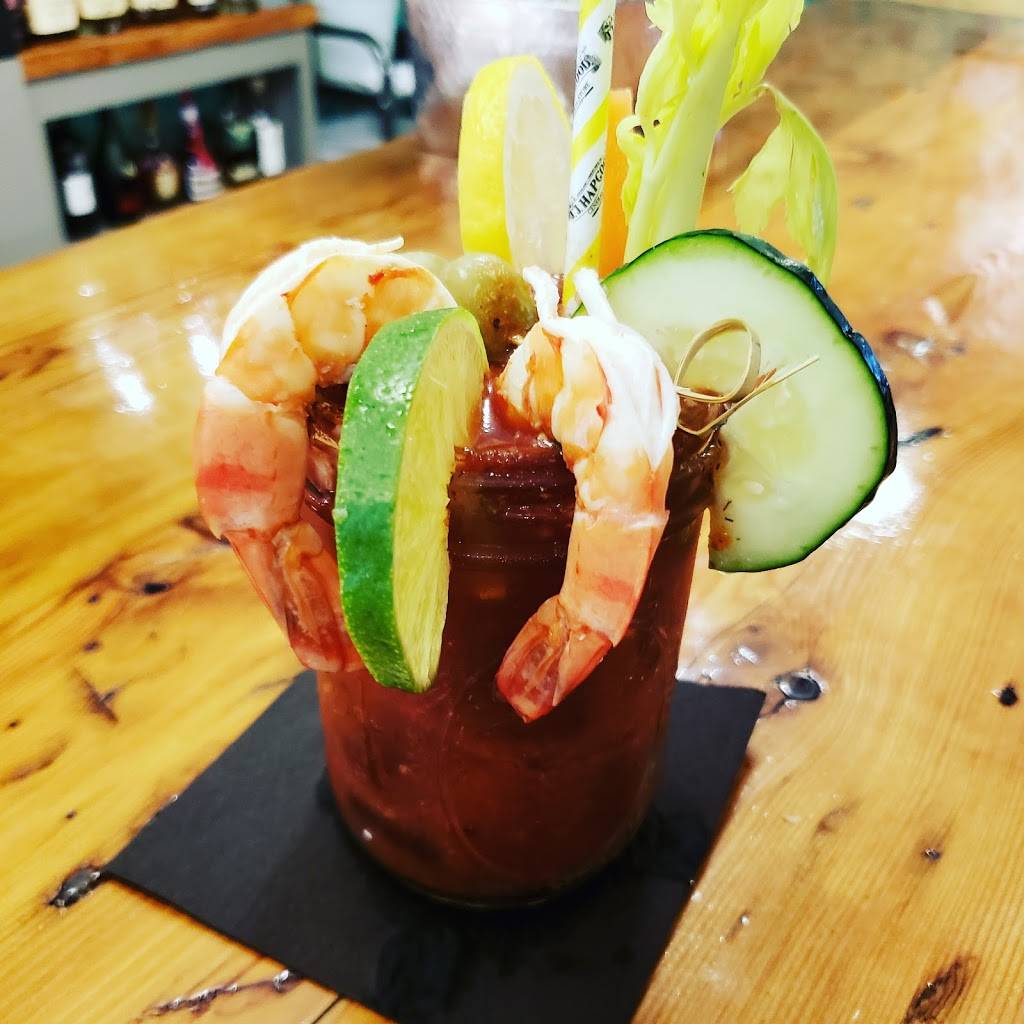 JJ Hapgood General Store & Eatery | restaurant | 305 Main St, Peru, VT 05152, USA | 8028244800 OR +1 802-824-4800