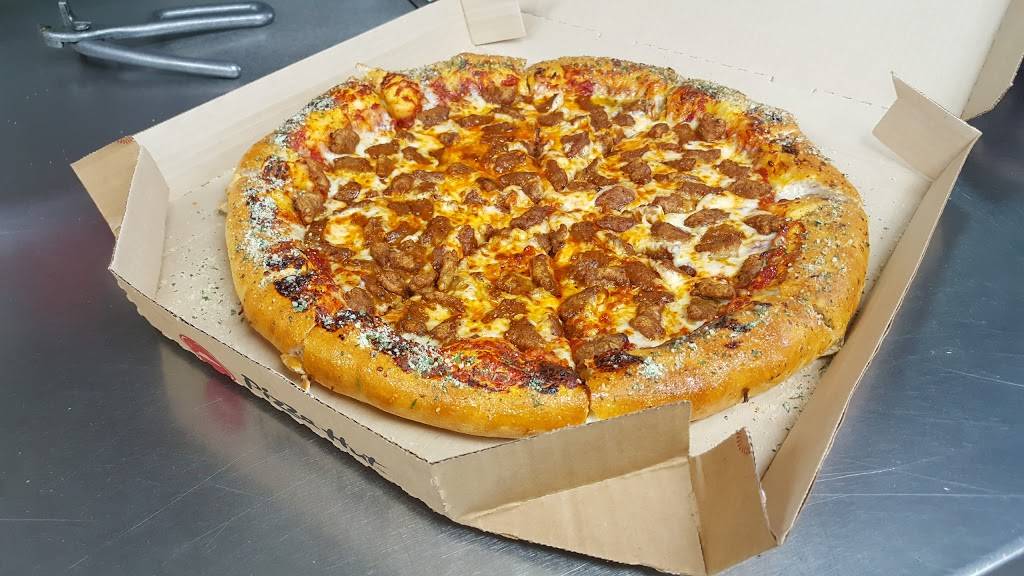 Pizza Hut | restaurant | 18520 Soledad Canyon Rd #15, Canyon Country, CA 91351, USA | 6612984000 OR +1 661-298-4000