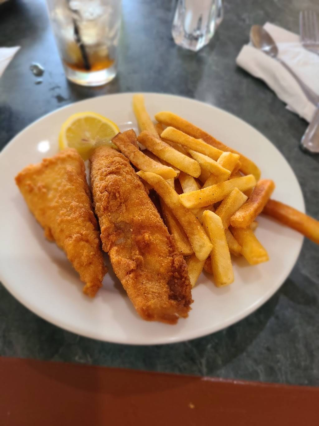 The Frontier Again | restaurant | 2300 Lincoln Way, Clinton, IA 52732, USA | 5632061952 OR +1 563-206-1952