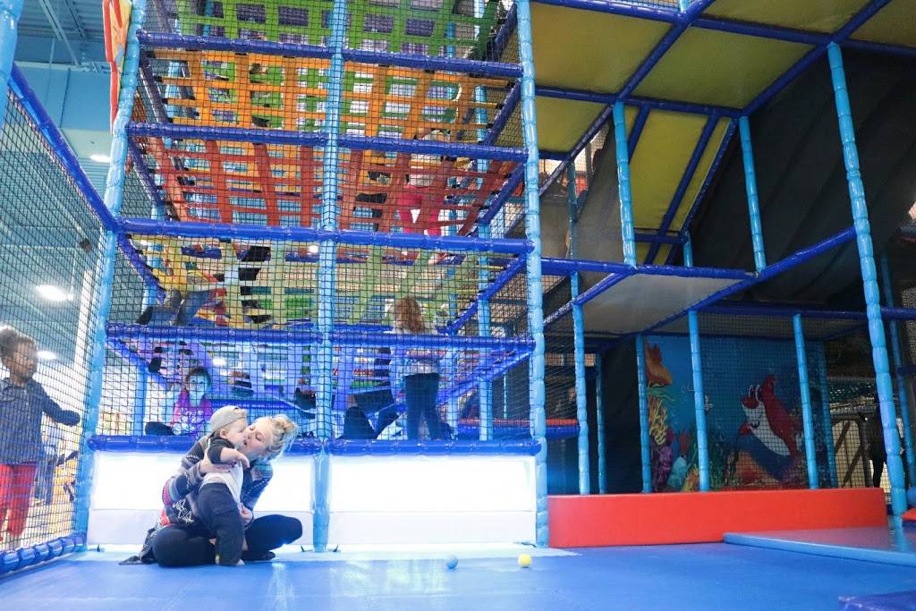 FunVille Playground and Cafe | cafe | 4318 Holland Road, Virginia Beach, VA 23452, USA | 7579638683 OR +1 757-963-8683