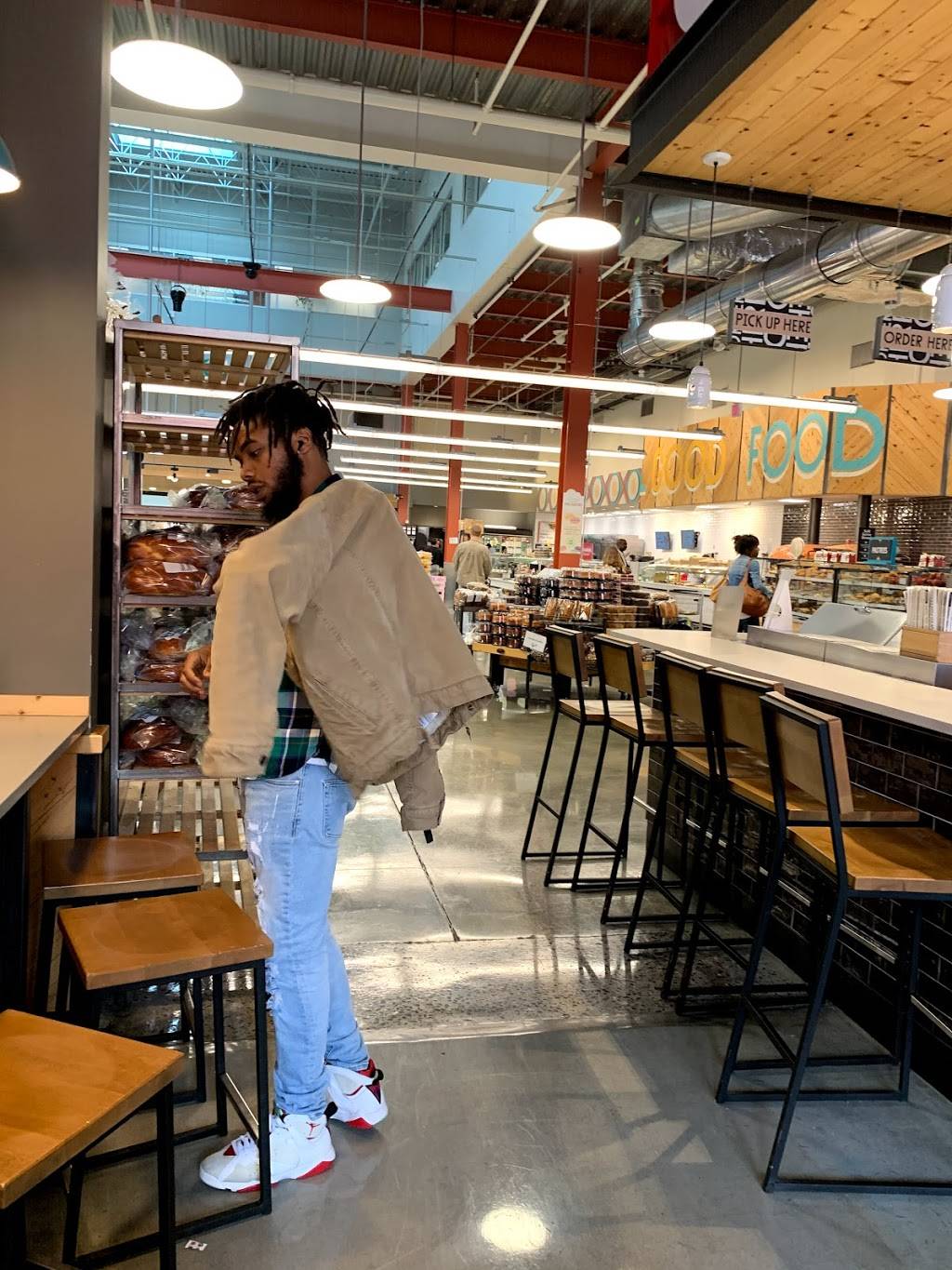 PLNT Burger | restaurant | Inside the Whole Foods, 833 Wayne Ave, Silver Spring, MD 20910, USA | 2406856286 OR +1 240-685-6286