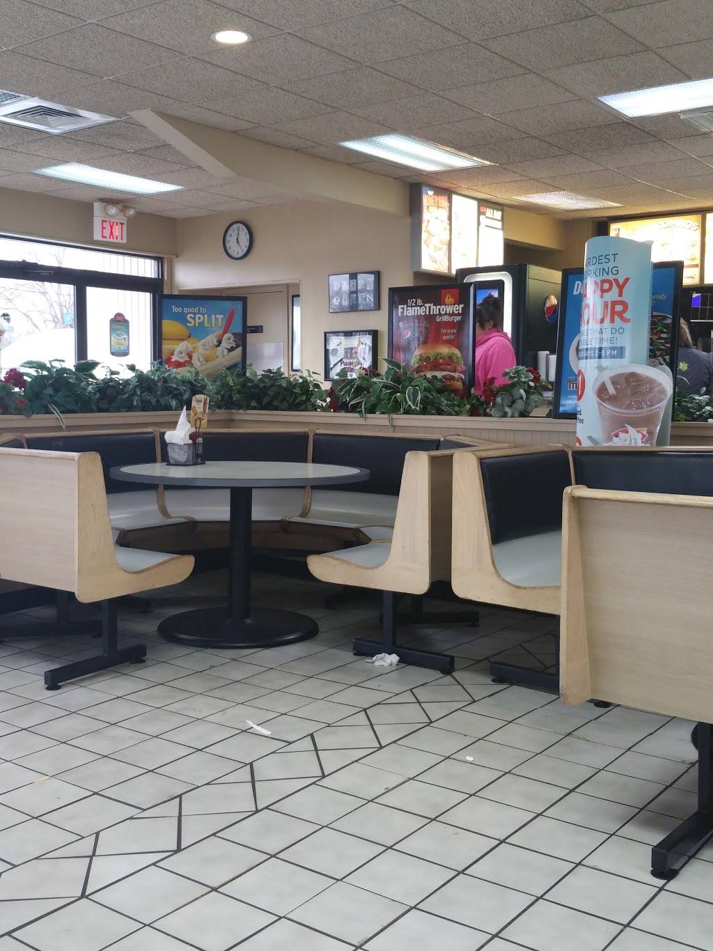 Dairy Queen | restaurant | 641 Hilliard Rd, Elyria, OH 44035, USA | 4403654411 OR +1 440-365-4411
