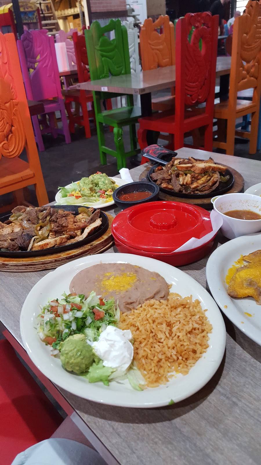 Monterrey Mexican Restaurant & BBQ | restaurant | 10920 Garland Rd, Dallas, TX 75218, USA | 2143275800 OR +1 214-327-5800