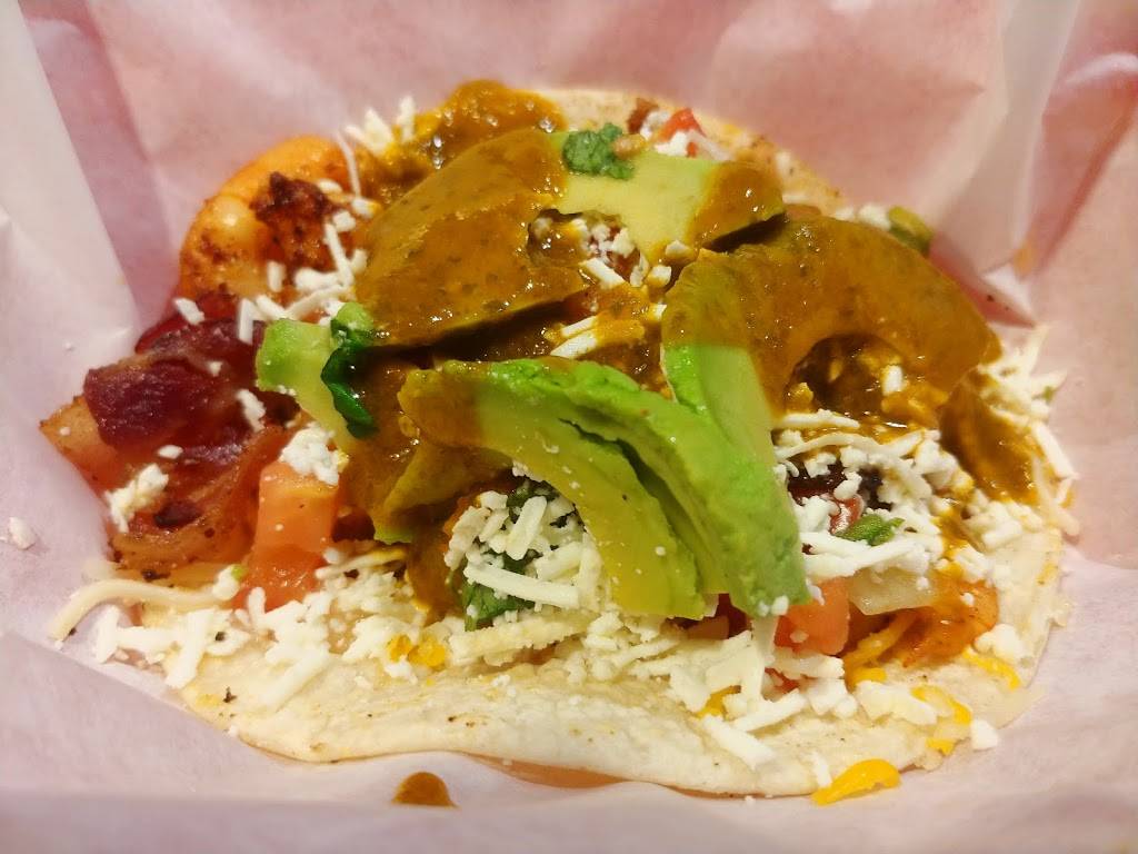 Fuzzy’s Taco Shop | meal takeaway | 302 West Port Plaza Drive Maryland Heights, St. Louis, MO 63146, USA | 3148788226 OR +1 314-878-8226