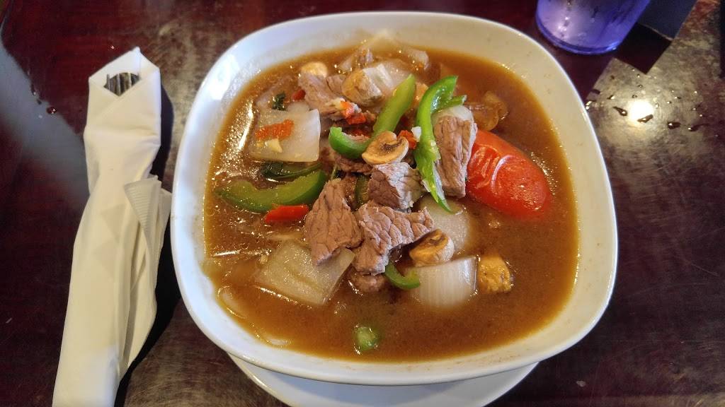 Chaba Thai Bistro | restaurant | 6434 Phelan Blvd, Beaumont, TX 77706, USA | 4098663388 OR +1 409-866-3388