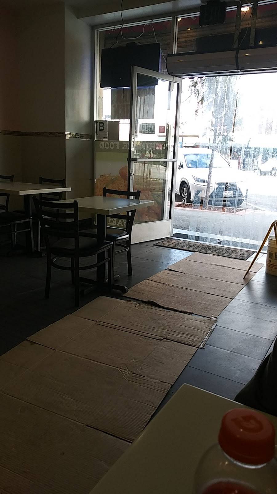 Corner Kitchen | restaurant | 6913 Pacific Blvd, Huntington Park, CA 90255, USA | 3235880068 OR +1 323-588-0068