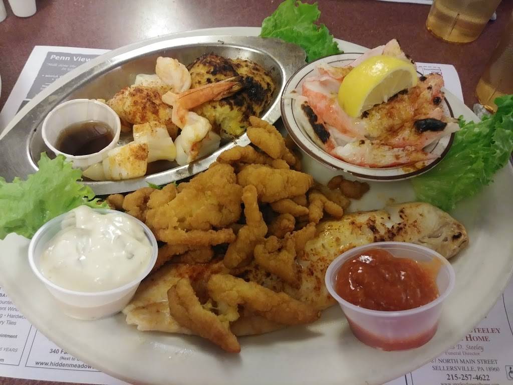 Royann Diner | restaurant | 1318 Old Bethlehem Pike, Sellersville, PA 18960, USA | 2152574089 OR +1 215-257-4089