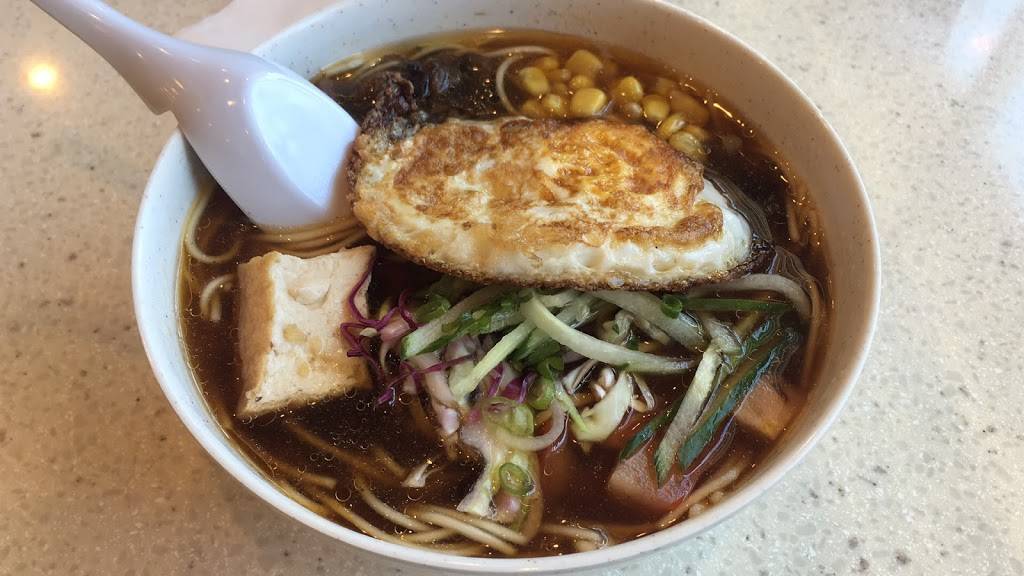 Tangled - Noodles and More | restaurant | 1404 W Wells St, Milwaukee, WI 53233, USA | 4142104294 OR +1 414-210-4294