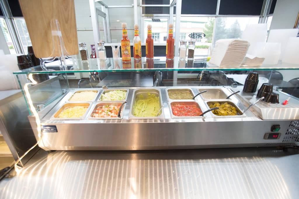 Burrito Bowl Mexican Grill | restaurant | 1701 Rogers Ave, Fort Smith, AR 72901, USA | 4792219255 OR +1 479-221-9255