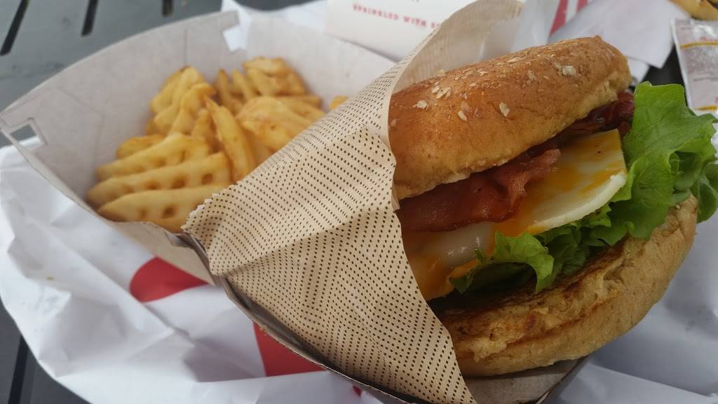 Chick-fil-A | restaurant | 6350 S Semoran Blvd, Orlando, FL 32822, USA | 4078160032 OR +1 407-816-0032