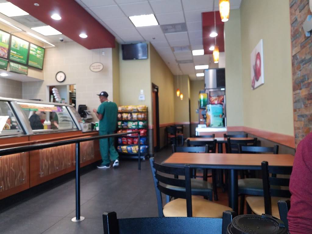 Subway Restaurants | restaurant | 132 Mariner Blvd #16, Spring Hill, FL 34609, USA | 3528357126 OR +1 352-835-7126