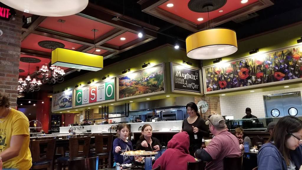 Gusto Italian Kitchen | restaurant | 3316 Atlantic Ave, Virginia Beach, VA 23451, USA | 7575007487 OR +1 757-500-7487
