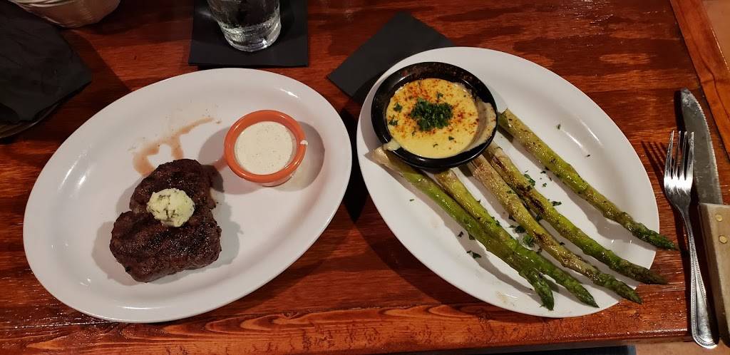 Cowpokes Watering Hole | restaurant | 6813 US-27, Sebring, FL 33876, USA | 8633149459 OR +1 863-314-9459