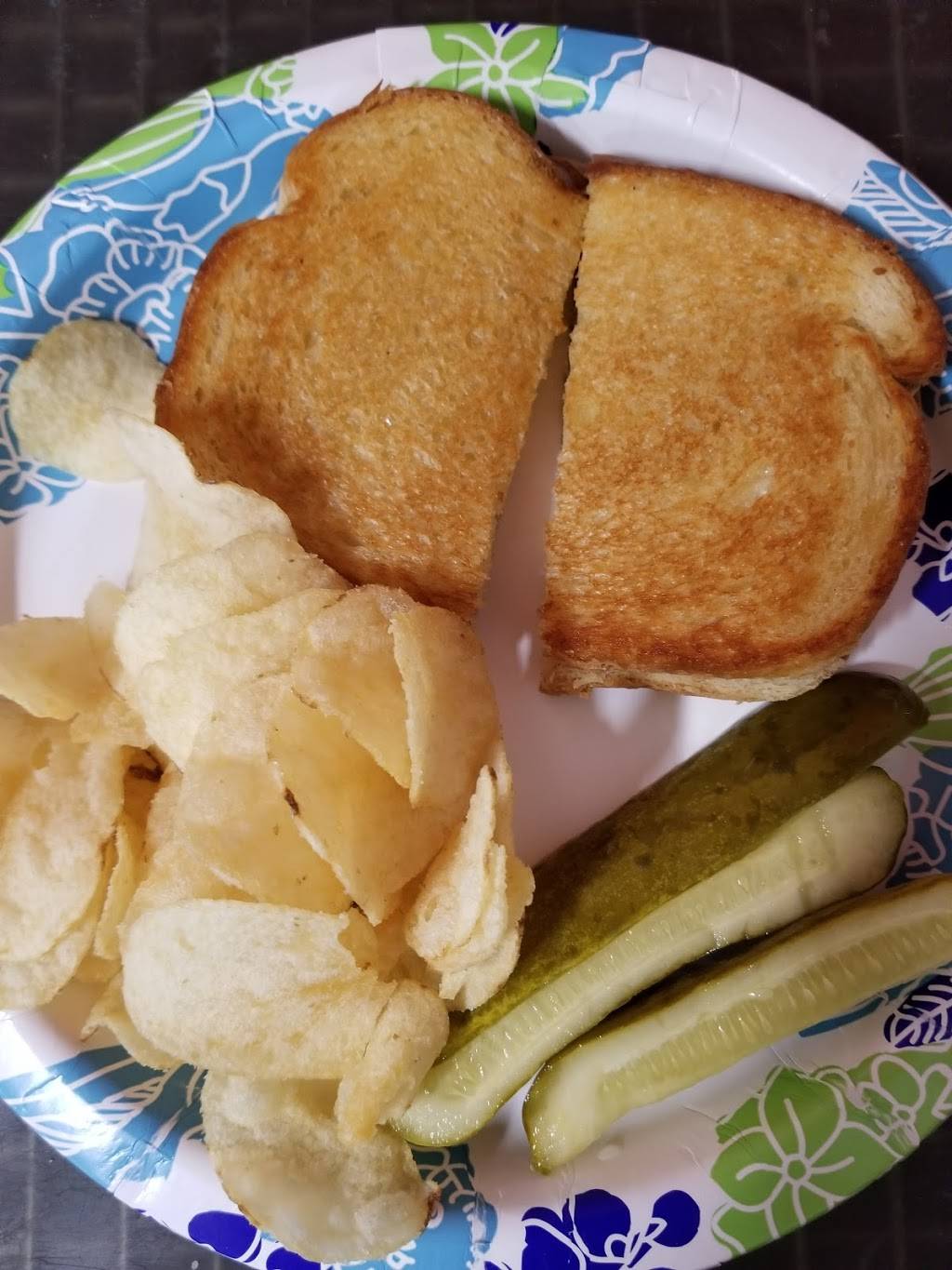 Terris Mill Village cafe | restaurant | 2001 32nd St E, Valley, AL 36854, USA | 3347686455 OR +1 334-768-6455