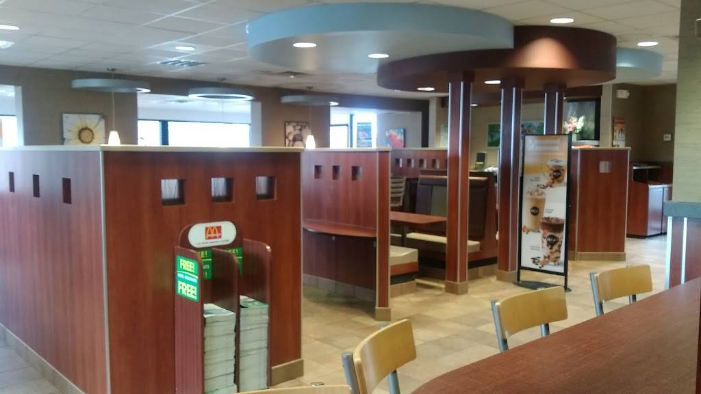 McDonalds | cafe | 141 Delaware Ave, Sidney, NY 13838, USA | 6075633484 OR +1 607-563-3484