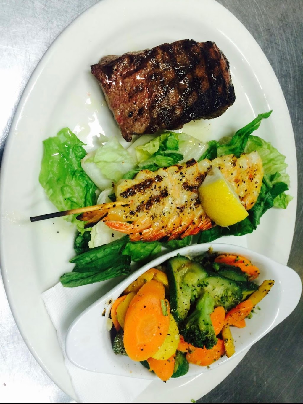 OBriens Sports Bar | restaurant | 7829 N 35th Ave, Phoenix, AZ 85051, USA | 6028413980 OR +1 602-841-3980