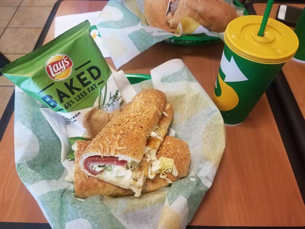 Subway | restaurant | 813 W Central Ave Ste 10, Bentonville, AR 72712, USA | 4792739606 OR +1 479-273-9606