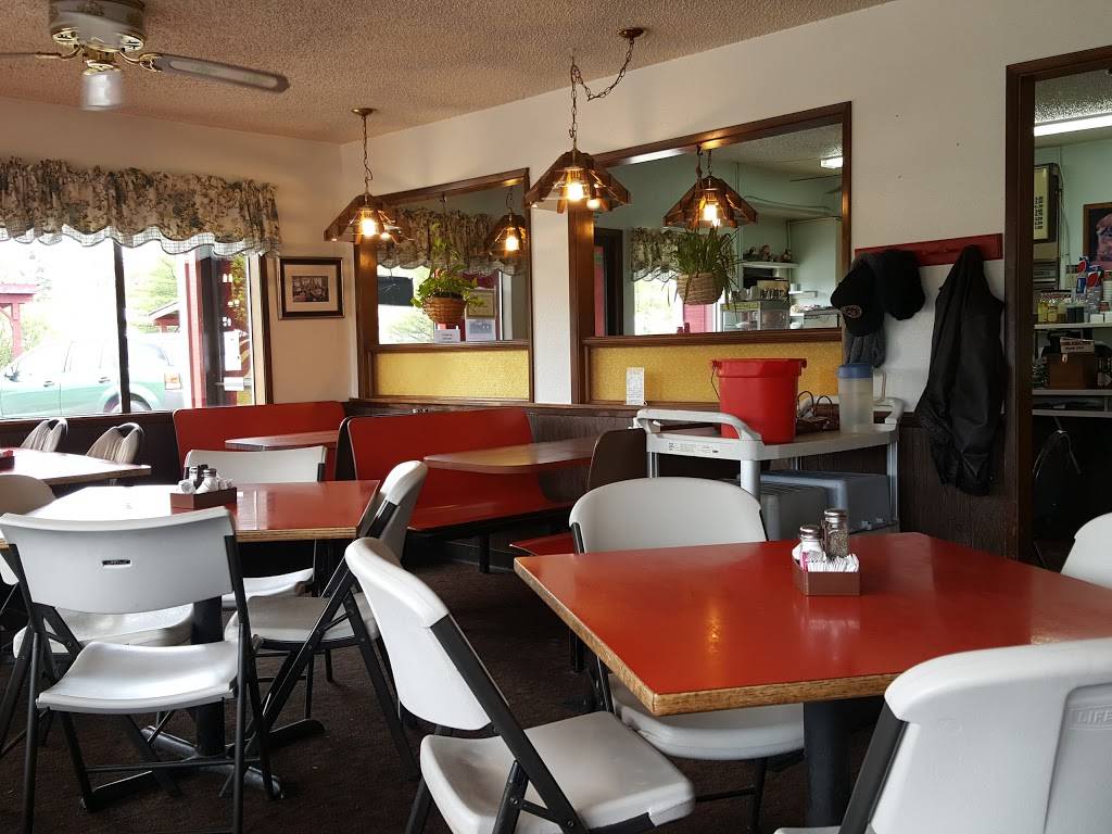 Farm Boy Drive-In Restaurant | restaurant | 3840 Maytown Rd SW, Olympia, WA 98512, USA | 3607548442 OR +1 360-754-8442