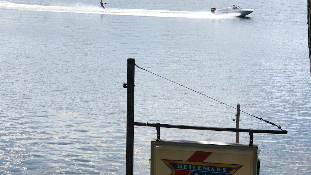 Robinson Lake Resort & Bar | restaurant | 51825 Fahrner Rd, Barnes, WI 54873, USA | 7157953444 OR +1 715-795-3444