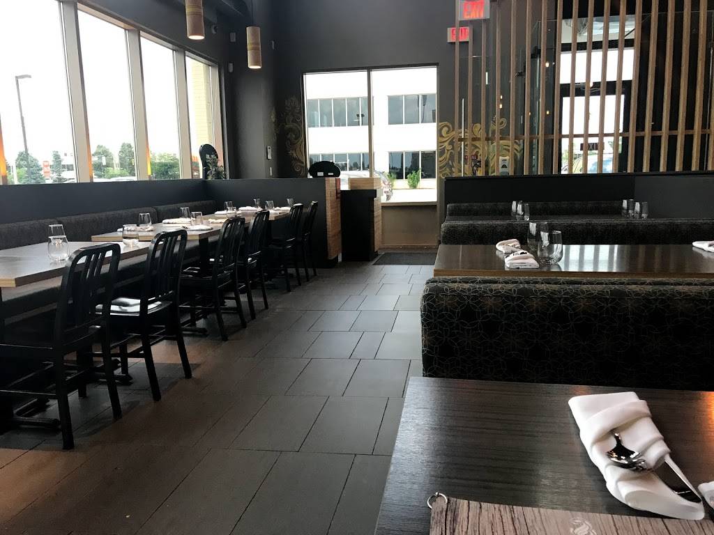 Urban Maharajas | restaurant | 8750 Jane St Unit 1, Concord, ON L4K 2M9, Canada | 9055979494 OR +1 905-597-9494