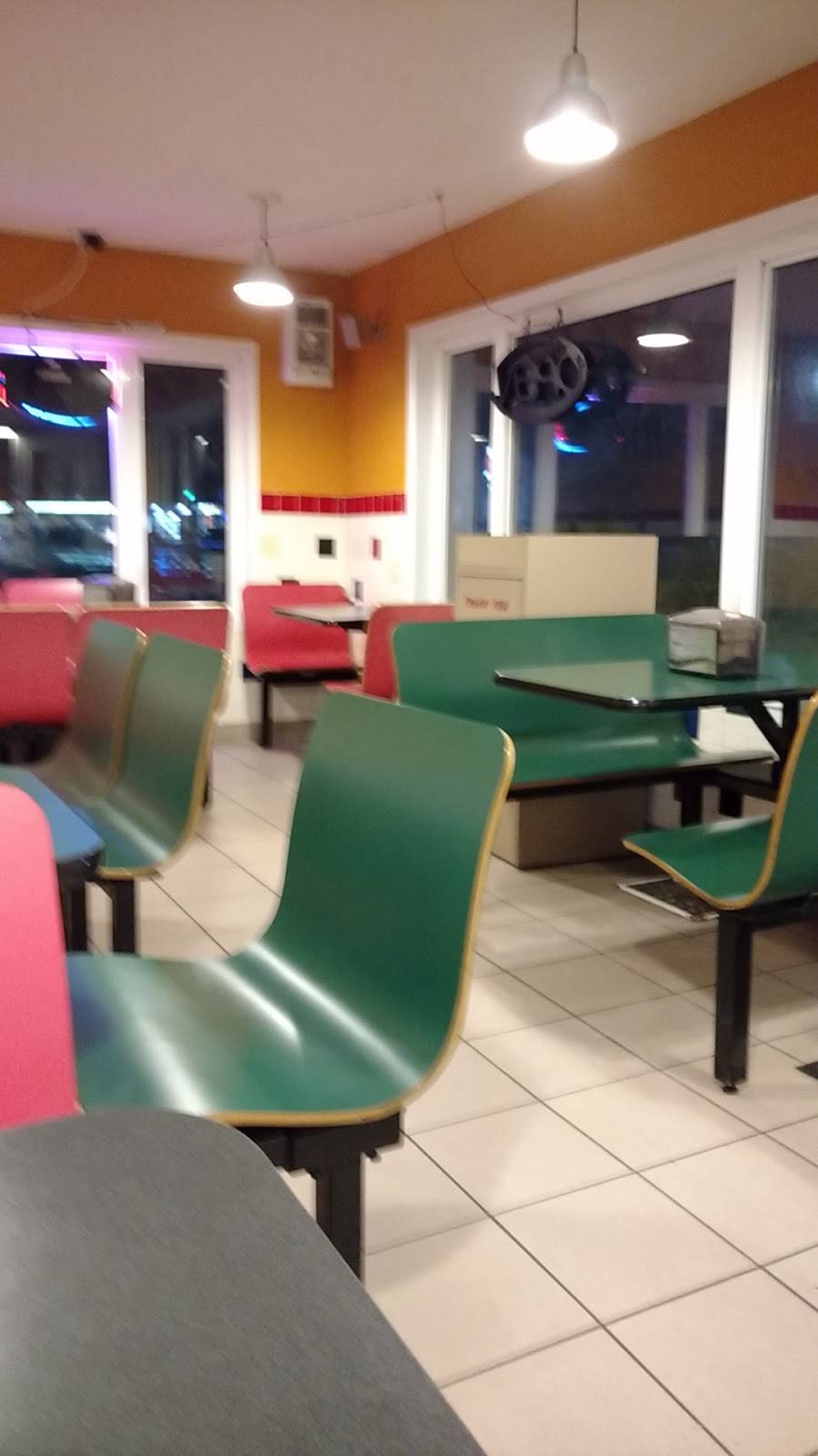 Chips & Dairy Fast Food | cafe | 2920 Bank St, Gloucester, ON K1T 1N6, Canada | 6137399889 OR +1 613-739-9889