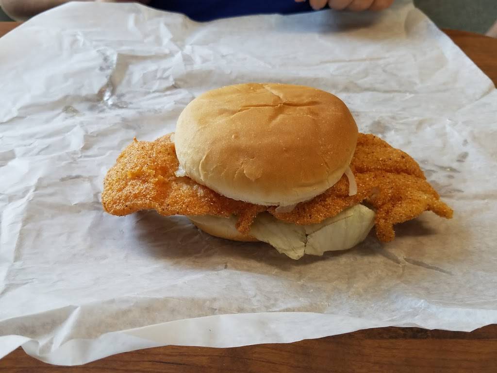 Stop N Sea Hot Fish | restaurant | 4830 US-50, Montgomery, IN 47558, USA | 8124863882 OR +1 812-486-3882