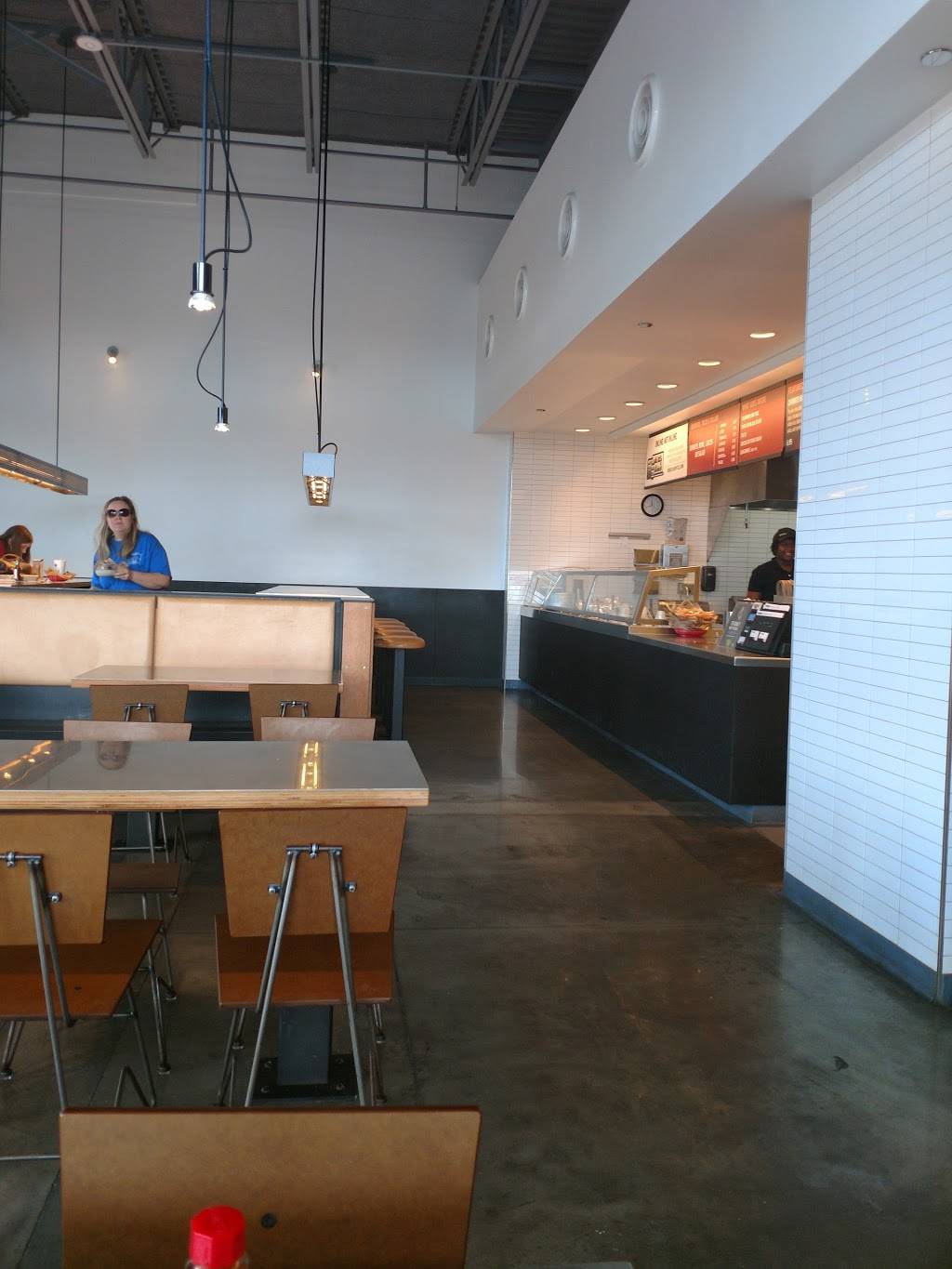 Chipotle Mexican Grill | restaurant | 1031 Montgomery Hwy Ste 111, Vestavia Hills, AL 35216, USA | 2058231053 OR +1 205-823-1053