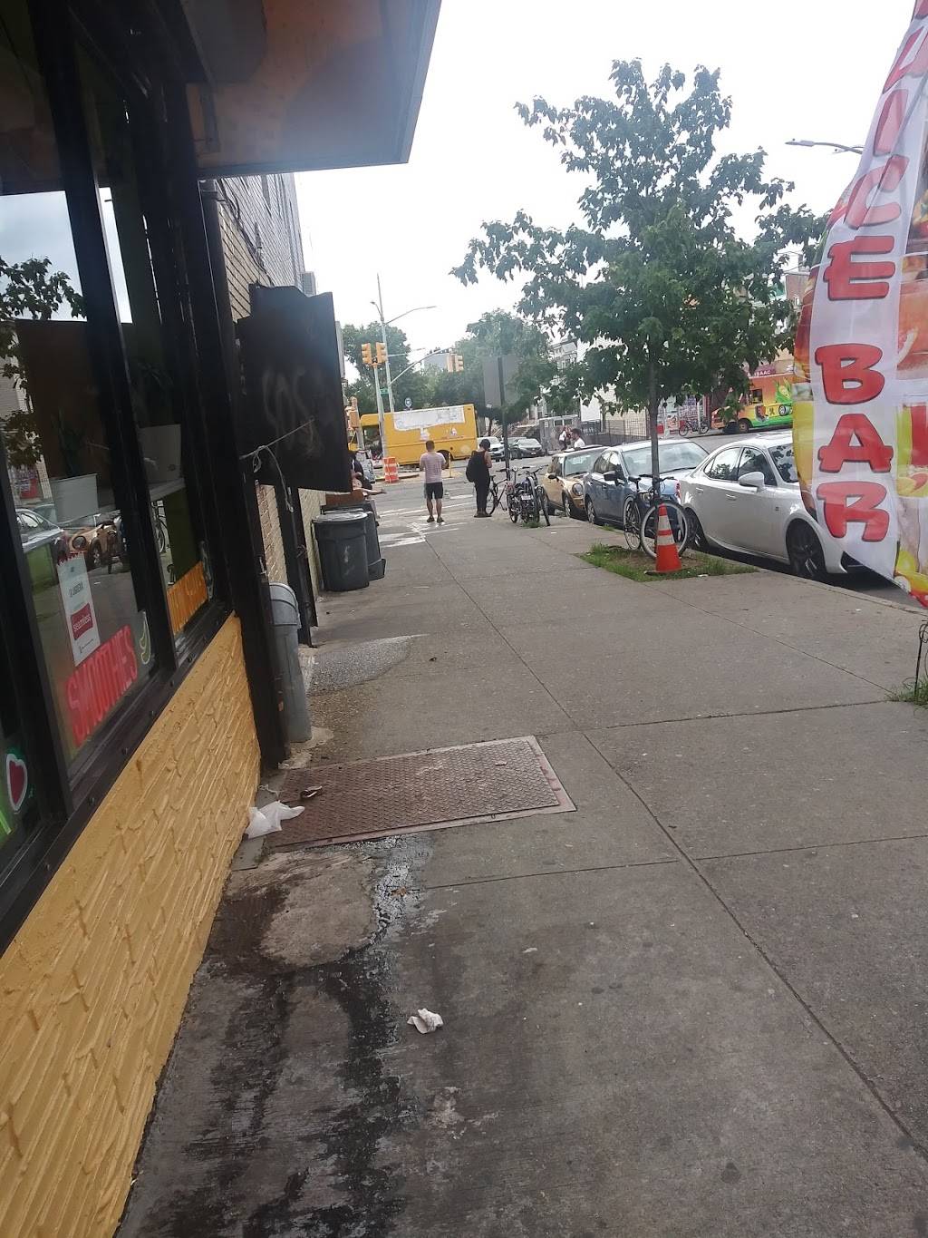 La jugueria Sunset Park BKLYN | restaurant | 410 52nd St, Brooklyn, NY 11220, USA | 9292950452 OR +1 929-295-0452